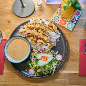 A1 Reisnudeln Sesamsoße – Vegan